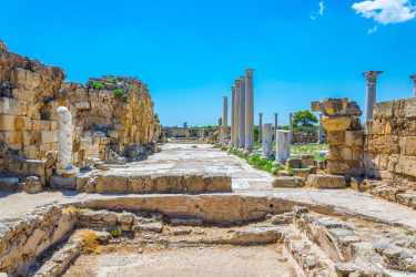 Wycieczka fakultatywna, Wycieczka Z Pafos marathon zobaczymy 24 miejsca Cape Greco Famagusta miasta duchów Lefkara Omodos...